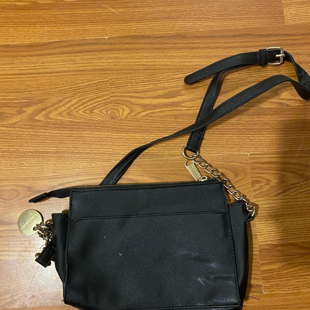 Steve Madden Crossbody Purse (GB) - Picture 5 of 12